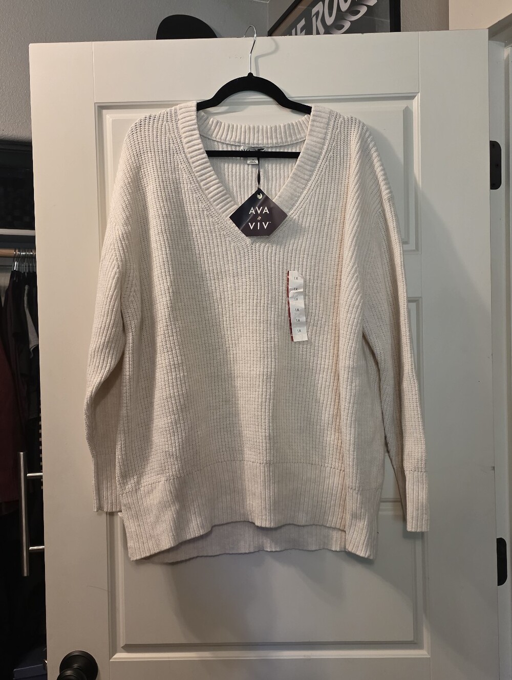 1X Womens Cream V-Neck Ribbed Sweater - Ava & Viv